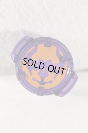 Photo5: Kamen Rider Geats / DX Zombie Raise Buckle & Raise Buckle Holder Set with Package (5)