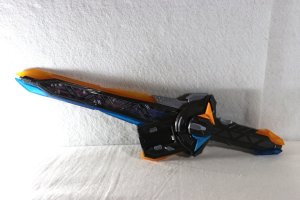 Photo3: Kamen Rider Geats / DX Command Twin Buckle & Raising Sword with Package (3)