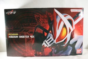 Photo1: (Box Damaged) Kamen Rider Geats / Premium DX Magnum Shooter 40X with Package (1)