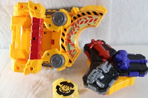 Photo1: Kamen Rider Geats / DX Powered Builder Buckle & Gigant Buckle Set Used (1)