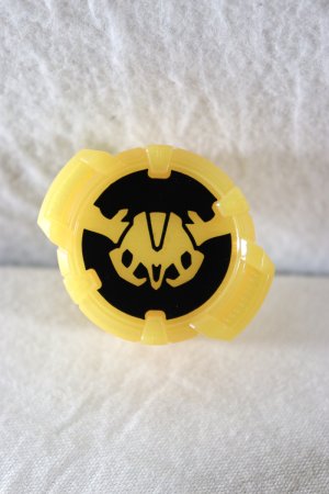 Photo7: Kamen Rider Geats / DX Powered Builder Buckle & Gigant Buckle Set Used (7)