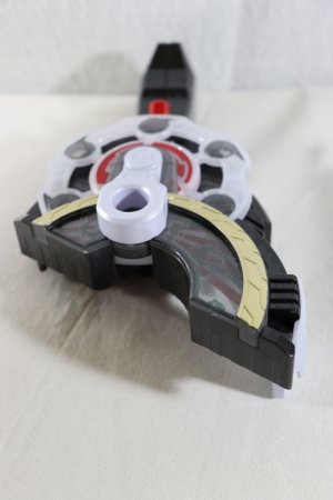 Photo12: Kamen Rider Geats / Premium DX Memorial Magnum & Boost Raise Bucle Set with Package (12)