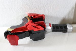 Photo6: Kamen Rider Geats / Premium DX Memorial Magnum & Boost Raise Bucle Set with Package (6)