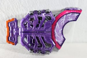 Photo3: Kamen Rider Geats / Premium DX Memorial Zombie Raise Buckle with Package (3)