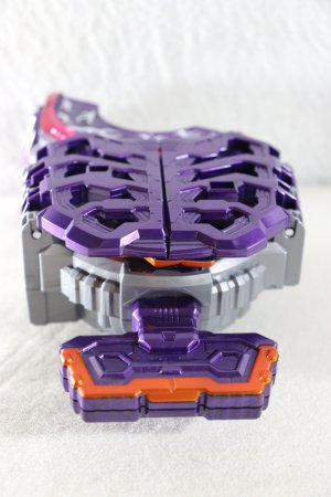 Photo6: Kamen Rider Geats / Premium DX Memorial Zombie Raise Buckle with Package (6)