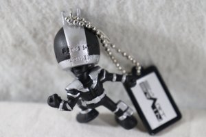 Photo2: Kamen Rider 555 / Key Chain Faiz Axel Form & Name tag (2)