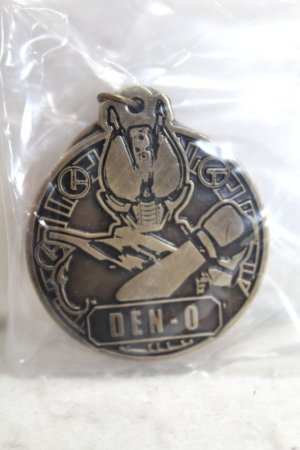 Photo1: Kamen Rider Den-O / Metal Key Holder Den-O Gold Color ver. (1)