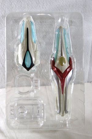 Photo2: Ultraman Nexus / Ultra Replica Evol Truster 20th Anniversary ver with Package (2)