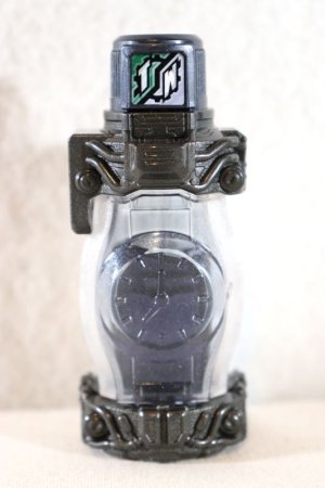 Photo1: Kamen Rider Build / DX Watch Full Bottle Used (1)