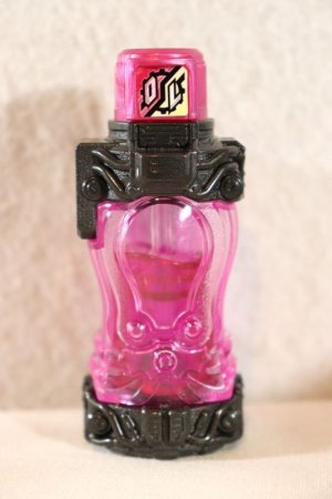 Photo1: Kamen Rider Build / DX Octopus Full Bottle Used (1)