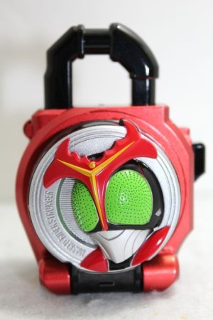 Photo1: Kamen Rider Gaim / Stronger Lockseed (1)