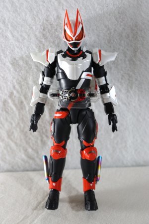 Photo3: S.H.Figuarts  / Kamen Rider Geats Magnum Boost Form with Package (3)