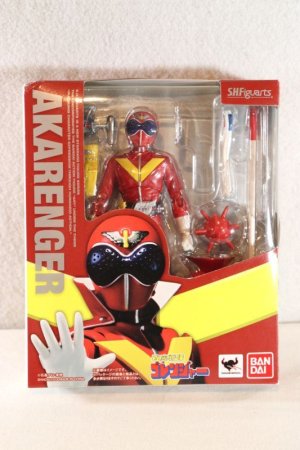 Photo1: S.H.Figuarts / Himitsu Sentai Gorenger Akaranger with Package (1)