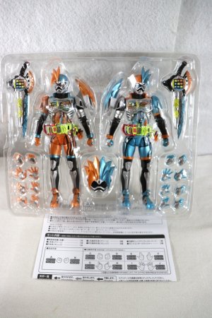 Photo2: Kamen Rider Ex-Aid / S.H.Figuarts Ex-Aid Double Action Gamer Level XX LR Set with Package (2)