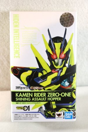 Photo1: S.H.Figuarts / Kamen Rider Zero-One Shining Assault Hopper with Package (1)