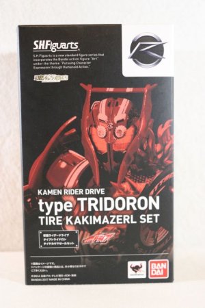 Photo1: S.H.Figuarts / Kamen Rider Drive Type Tridoron Tire Kakimazerl Set with Package (1)