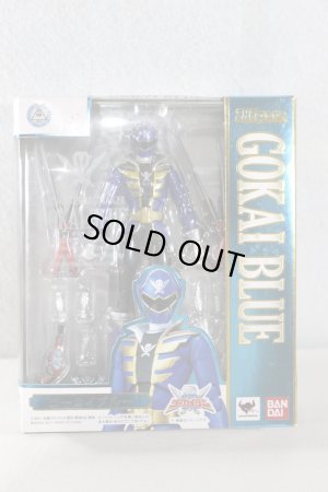 Photo1: S.H.Figuarts / Kaizoku Sentai Gokaiger Gokai Blue with Package (1)