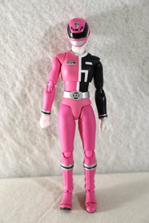 Photo3: Tokusou Sentai Dekaranger / S.H.Figuarts  Deka Pink with Package (3)