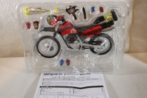 Photo2: Kamen Rider Build / S.H.Figuarts Machine Builder & Parts Set with Package (2)