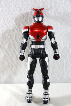 Photo5: S.H.Figuarts Shinkocchou Seihou / Kamen Rider Kabuto Rider Form 10th Anniversary ver with Package (5)