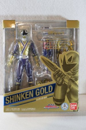 Photo1: S.H.Figuarts / Samurai Sentai Shinkenger Shinken Gold with Package (1)