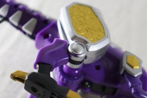 Photo10: (Damaged) Bakuryu Sentai Abaranger / Bakuryu Action Series 1 Bachycelonagurus with Package (10)