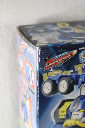 Photo4: Tokumei Sentai GoBusters / Buster Machine GT-02 Gorilla & RH-03 Rabbit Unused (4)