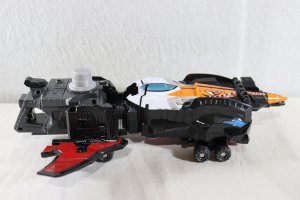 Photo4: Kaitou Sentai Lupinranger vs Keisatsu Sentai Patranger / DX Good Striker Used (4)