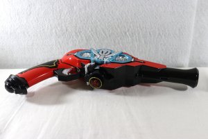 Photo16: (Damaged) Kaizoku Sentai Gokaiger / Gokai Saber & Gokai Gun Memorial Edition with Package (16)