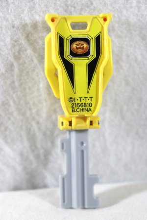 Photo2: Kaizoku Sentai Gokaiger / Gao Yellow Ranger Key Hyakujyu Sentai Gaoranger (2)