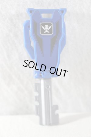 Photo2: Kaizoku Sentai Gokaiger / Gokai Blue Ranger Key Memorial Edition (2)