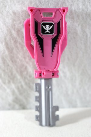 Photo2: Kaizoku Sentai Gokaiger / Gokai Pink Ranger Key Memorial Edition (2)