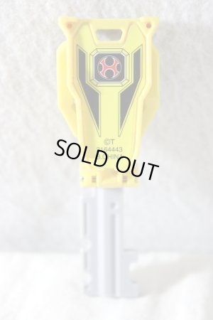 Photo2: Kaizoku Sentai Gokaiger / Hurricane Yellow Ranger Key Ninpu Sentai Hurricaneger (2)