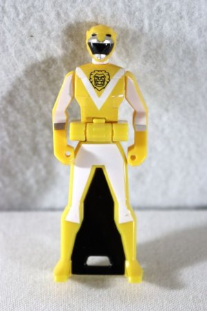 Photo1: Kaizoku Sentai Gokaiger / Yellow Lion Ranger Key Choujuu Sentai Liveman (1)