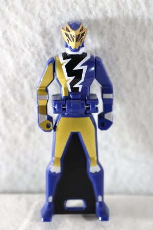 Photo1: Kaizoku Sentai Gokaiger / Ryusoul Gold Key Memorial Edition Kishiryu Sentai Ryusoulger (1)