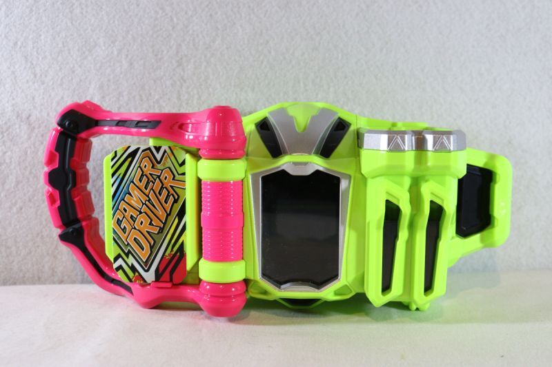 Kamen Rider Ex-Aid / DX Gamer Driver with Package