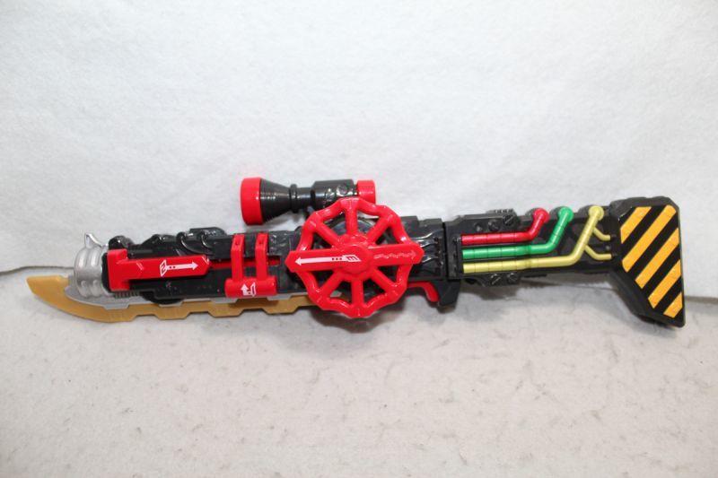 Kamen Rider Build / DX Steam Blade with Package