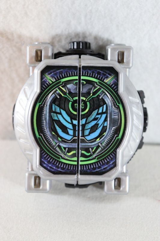 Kamen Rider Zi-O / DX Woz Miride Watch Used