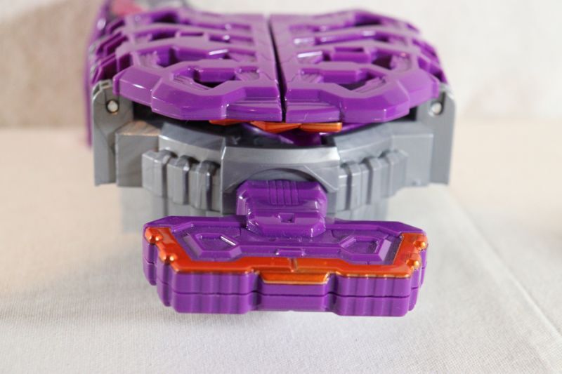 Bandai Kamen Rider Geats – Zombie Breaker DX Gioco Per Bambini – Giocattolo Ufficiale
