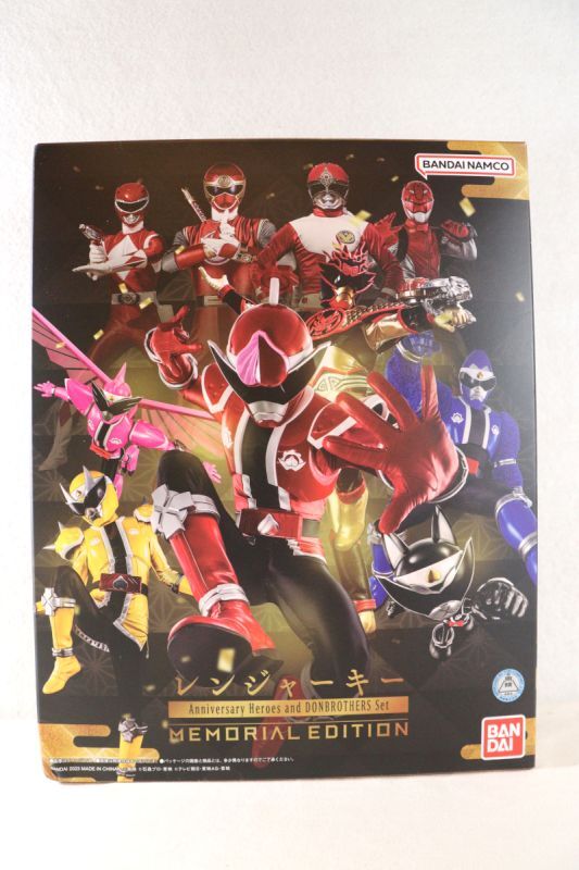 Kaizoku Sentai Gokaiger / Ranger Key Anniversary Heroes and DonBrothers ...