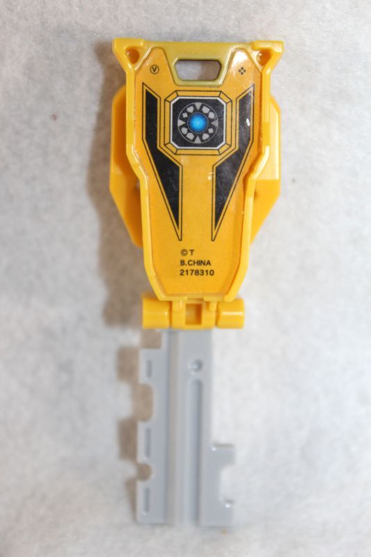 Kaizoku Sentai Gokaiger / Time Yellow Ranger Key Mirai Sentai Timeranger